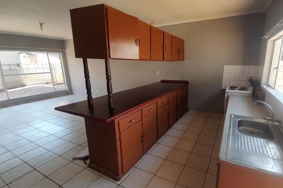 3 Bedroom Property for Sale in Flamwood North West